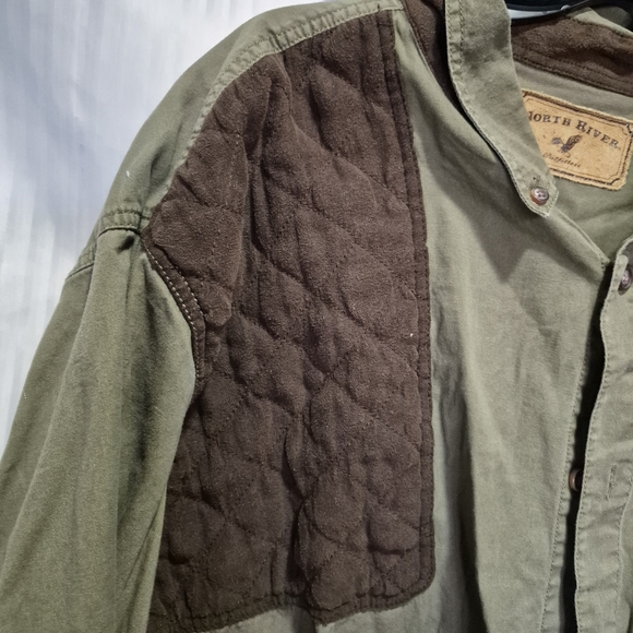 Olive Green Button-Up Shirt with Brown Accents - Picture 4 of 9